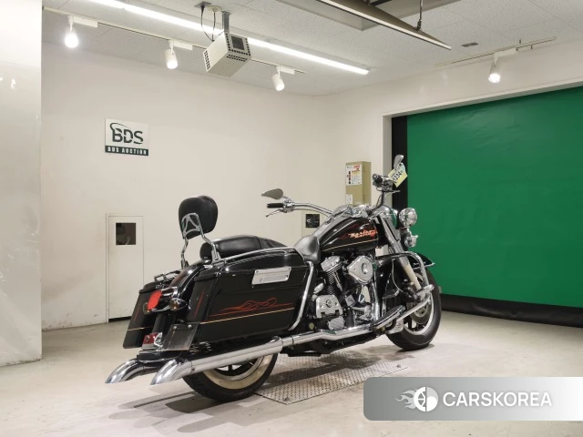 Проданный Harley-Davidson Road King FLHR1740 2026 из Японии, фото 2