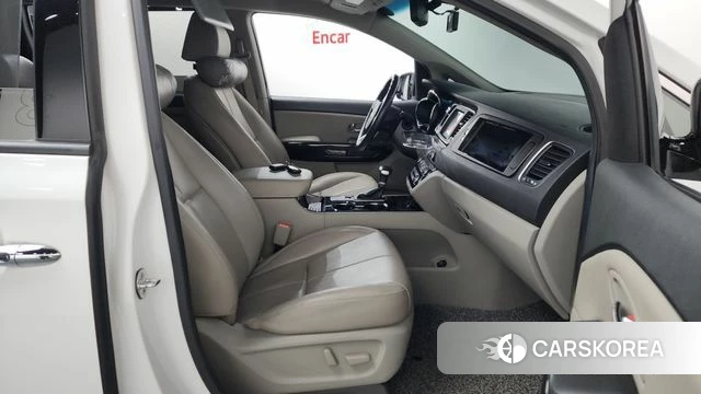 Kia The New Carnival id 4551610 из Кореи 18