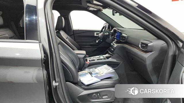 Ford Explorer 6th Generation id 4203190 из Кореи 18