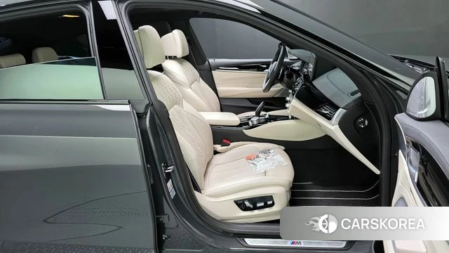 BMW 6 Series GT (G32) id 4381245 из Кореи 18