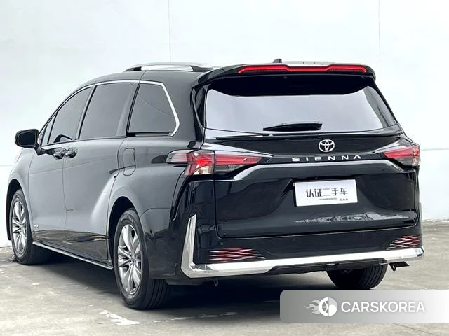 Toyota Saina id 4265984 из Китая 18