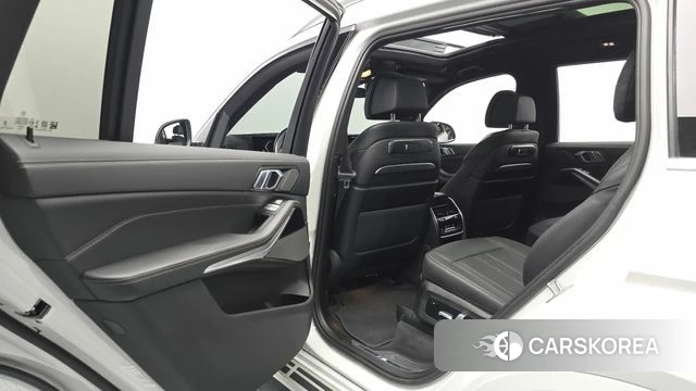BMW X7 (G07) id 4442213 из Кореи 18