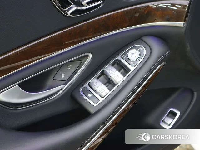 Mercedes-Benz S-class AMG id 4242404 из Китая 18