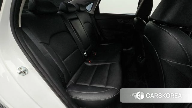Kia Come New K3 id 4459613 из Кореи 18