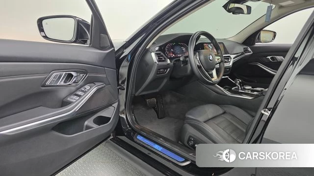 BMW 3 Series (G20) id 4769313 из Кореи 18
