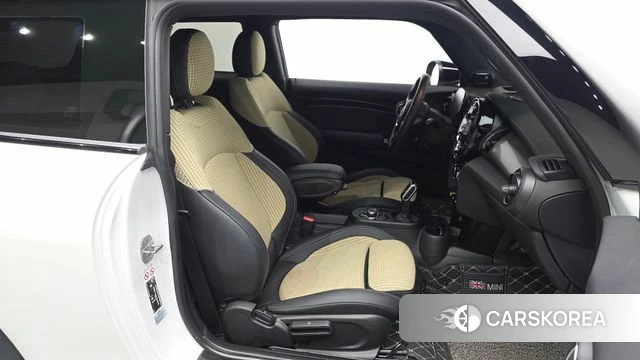 Mini Cooper Electric id 4783587 из Кореи 18