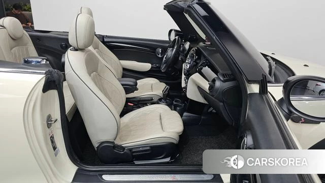 Mini Cooper S Convertible id 4457343 из Кореи 18