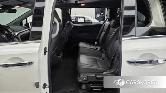 Honda Odyssey id 4311059 из Кореи 18