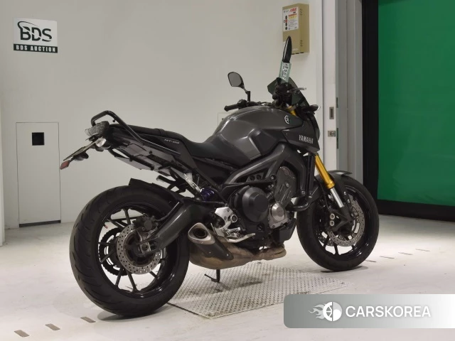 Проданный Yamaha MT-09 2015 из Японии