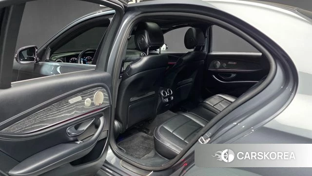 Mercedes-Benz E-Class W213 id 4775008 из Кореи 18
