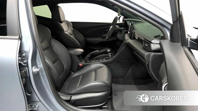 Hyundai Veloster (JS) id 4310934 из Кореи 18