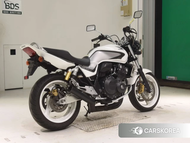 Проданный Honda CB400SF 2014 из Японии, фото 2