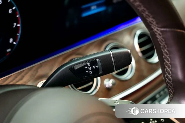 Mercedes-Benz E-class id 4263539 из Китая 18
