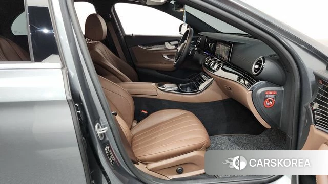 Mercedes-Benz E-Class W213 id 4632143 из Кореи 18