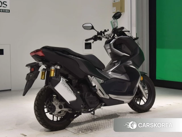 Проданный Honda ADV150 2019 из Японии, фото 2