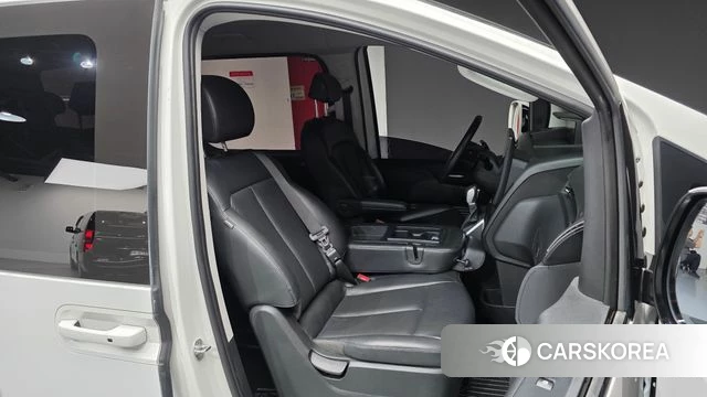 Hyundai Staria id 4917290 из Кореи 18