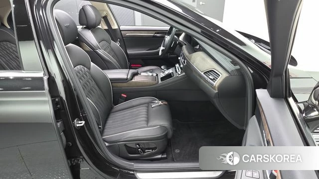 Genesis G90 id 4356685 из Кореи 18