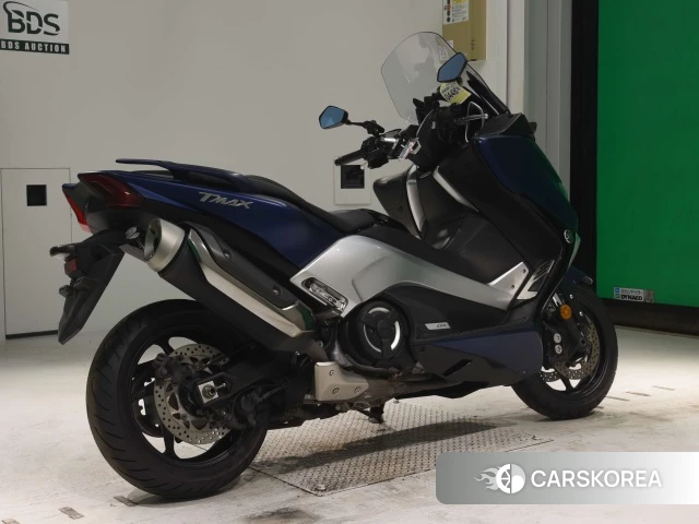 Проданный Yamaha T-MAX 530 DX 2017 из Японии, фото 2