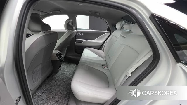 Hyundai Ionic 6 id 4186497 из Кореи 18