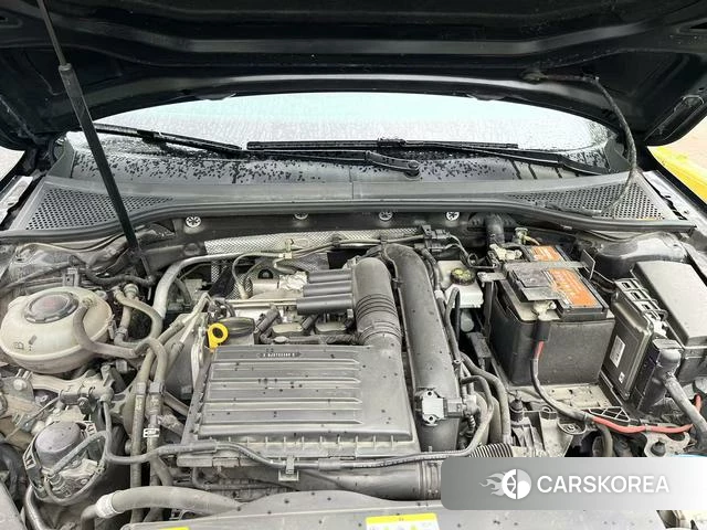 Volkswagen Magotan id 4258638 из Китая 18
