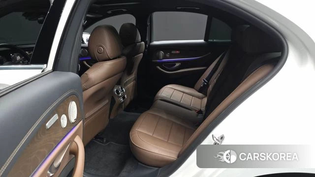 Mercedes-Benz E-Class W213 id 4651182 из Кореи 18