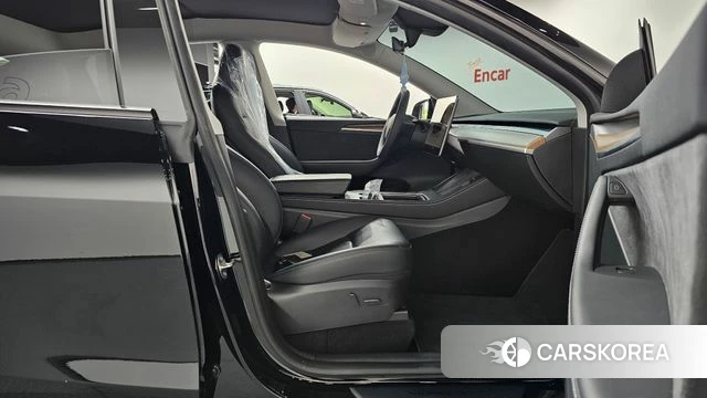 Tesla Model Y id 4488078 из Кореи 18