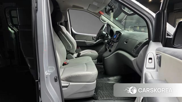 Hyundai The New Grand Starex id 4662236 из Кореи 18