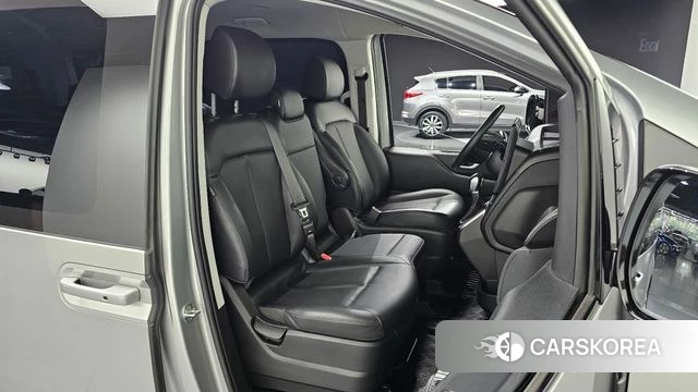Hyundai Staria id 4863936 из Кореи 18