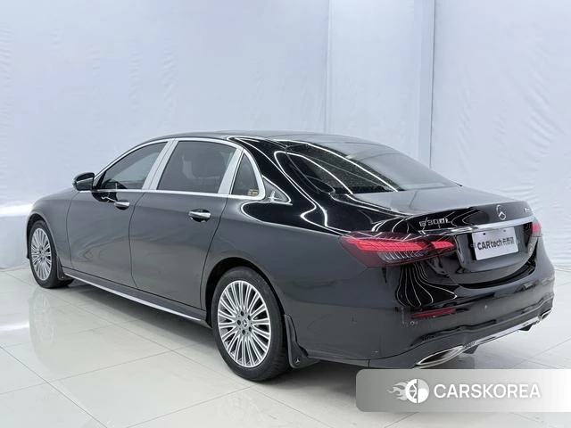 Mercedes-Benz E-class id 4313576 из Китая 18