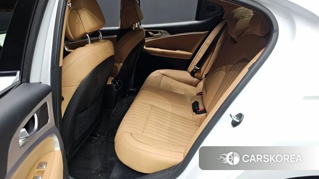 Genesis The New G70 id 4395492 из Кореи 18