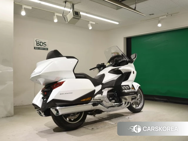 Проданный Honda GL1800 TOUR 2019 из Японии, фото 2