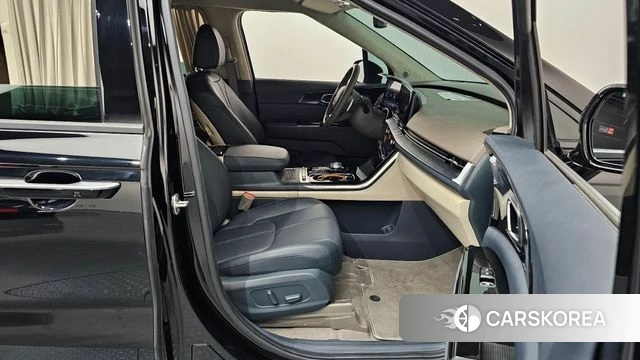 Kia Carnival 4th generation id 4360903 из Кореи 18