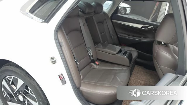 Hyundai The New Grandeur IG Hybrid id 4231953 из Кореи 18