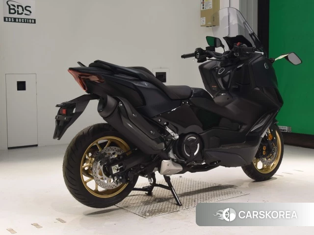 Проданный Yamaha T-MAX 560 TECH MAX 2024 из Японии, фото 2