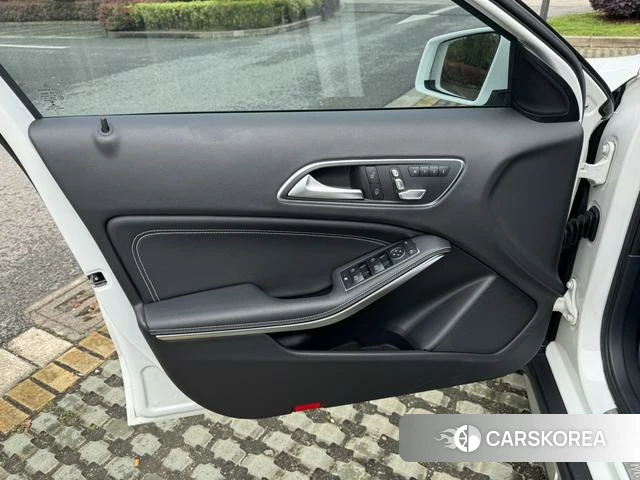 Mercedes-Benz GLA id 4236764 из Китая 18