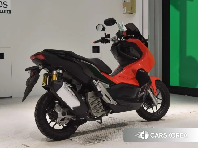 Проданный Honda ADV150 2019 из Японии, фото 2