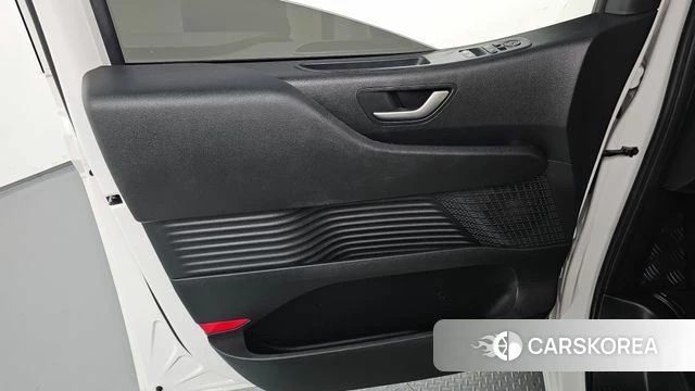 Hyundai Staria id 4863294 из Кореи 18