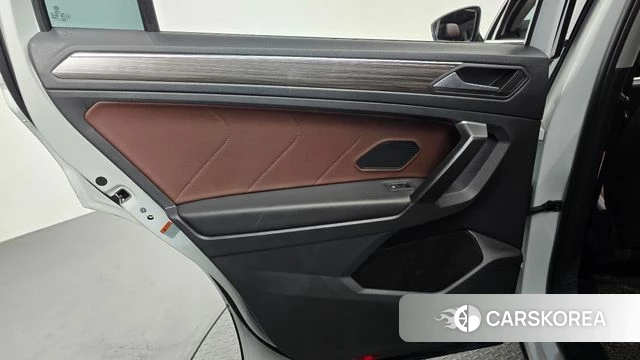 Volkswagen Tiguan Allspace id 4579614 из Кореи 18