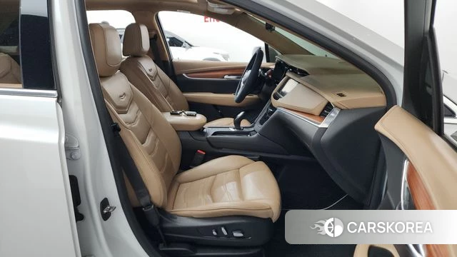 Cadillac XT5 id 4632883 из Кореи 18