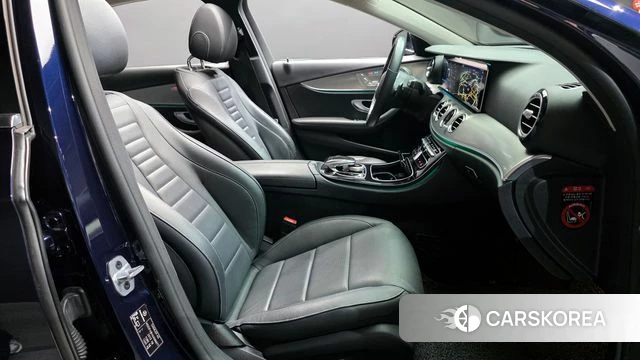 Mercedes-Benz E-Class W213 id 4397613 из Кореи 18