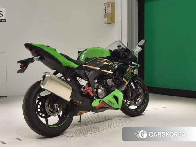 Проданный Kawasaki ZX-6R NINJA ABS 2020 из Японии, фото 2