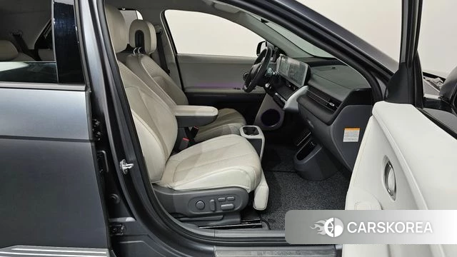 Hyundai Ionic 5 id 4396281 из Кореи 18