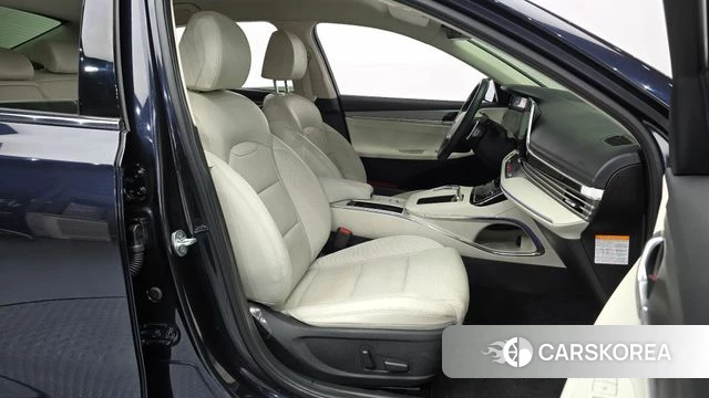 Hyundai The New Grandeur IG Hybrid id 4355634 из Кореи 18