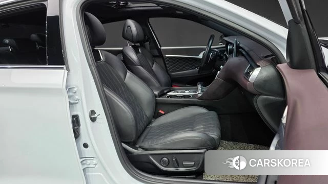 Genesis G70 id 4490930 из Кореи 18