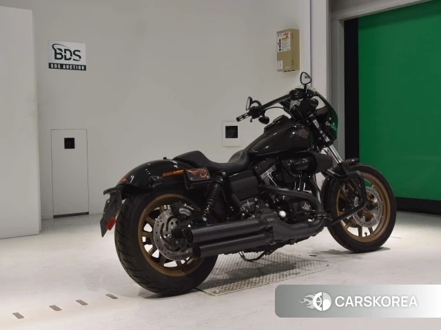 Проданный Harley-Davidson Dyna Low Rider FXDLS1800 2017 из Японии, фото 2