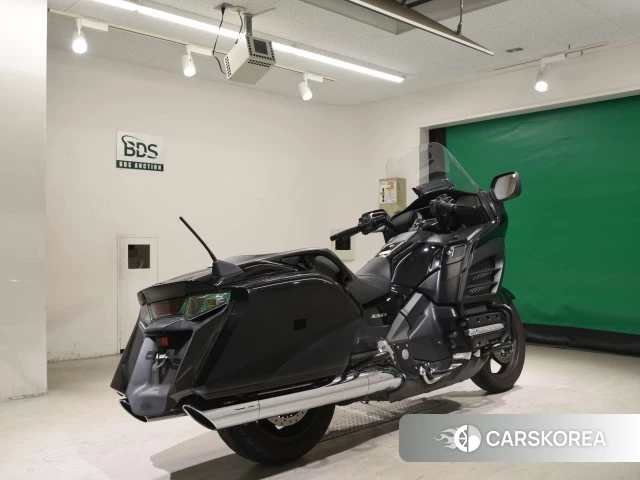 Проданный Honda GL1800 F6B 2014 из Японии, фото 2