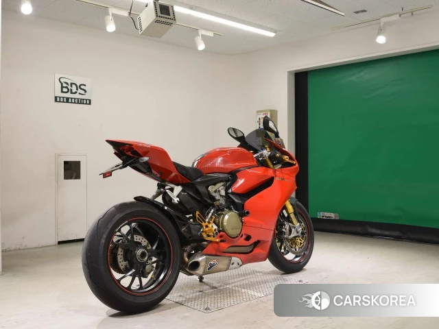 Проданный Ducati 1199 PANIGALE S 2012 из Японии, фото 2