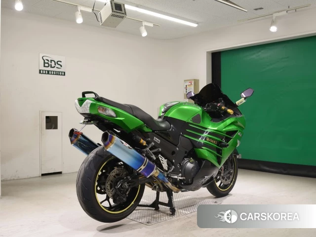 Проданный Kawasaki ZX-14R NINJA ABS 2017 из Японии, фото 2