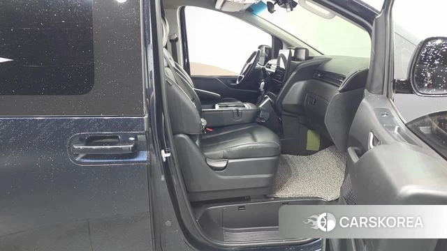 Hyundai Staria id 4360743 из Кореи 18