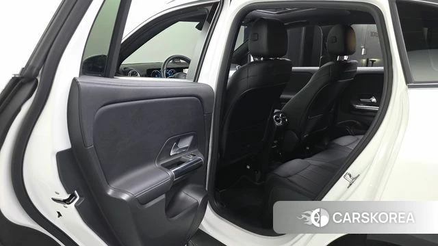 Mercedes-Benz GLA - Class H247 id 4481950 из Кореи 18